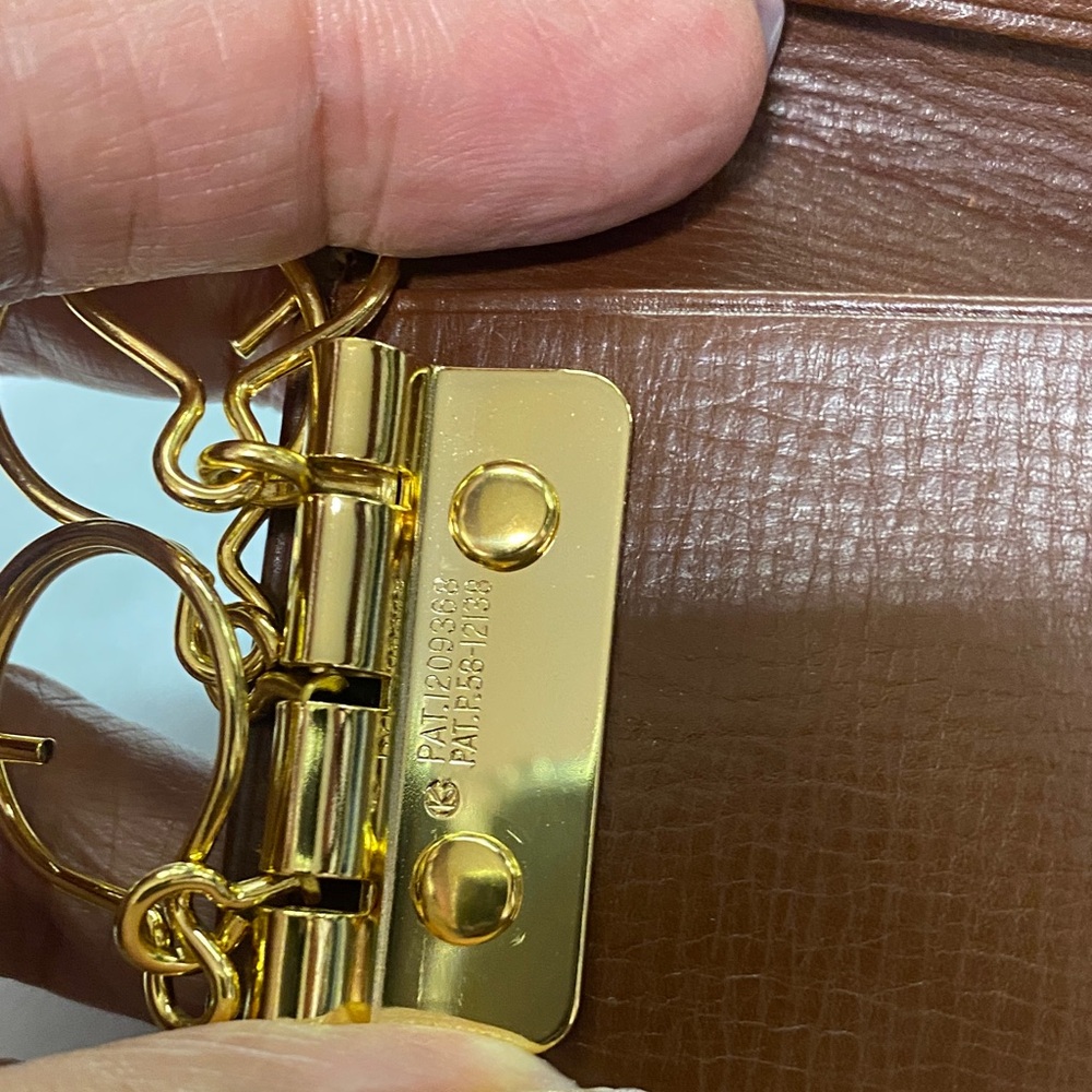 Givenchy Chestnut key case - Picture 6 of 9